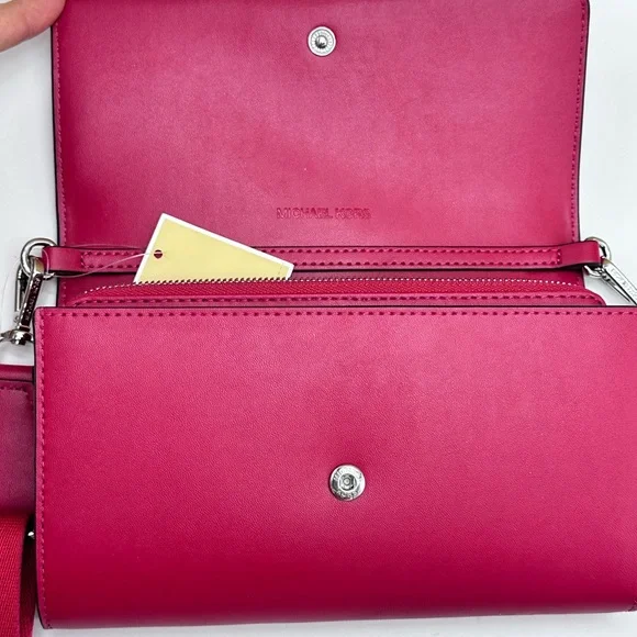 MICHAEL KORS
Jet Set Large Ombré Signature Logo Crossbody Bag Dark Raspberry - Picture 14 of 15